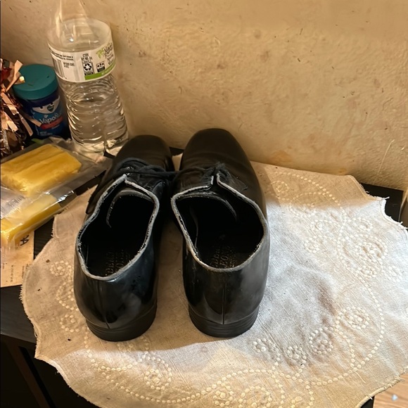 Elegant Black Women's Loafers - Picture 3 of 5